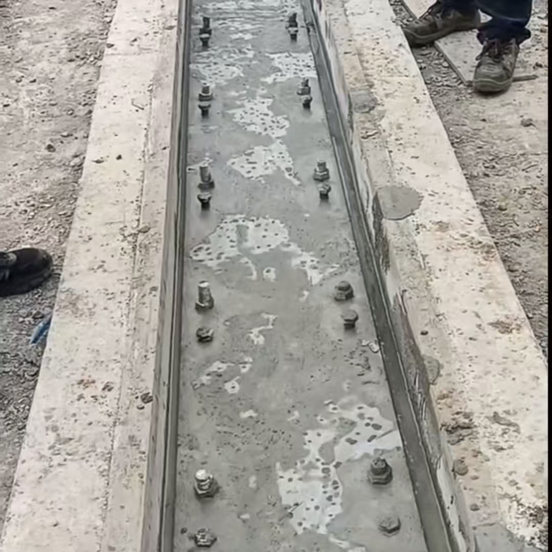 剑河港口码头起重机龙门吊重型机械设备稳固用早强快凝轨道胶泥